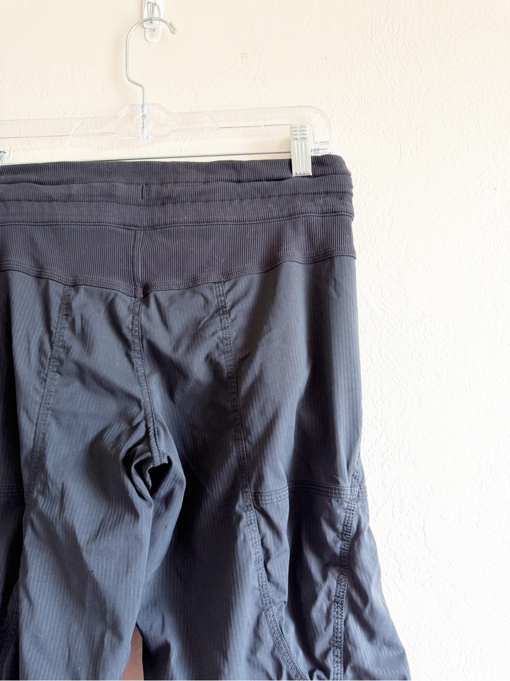 Lululemon Dance Studio Straight Leg Pants in black size 4 - Picture 8 of 12